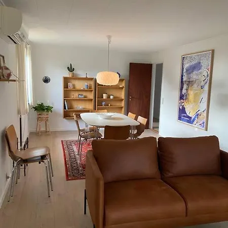 Hyggelig Hus Ved I Mogeltonder *